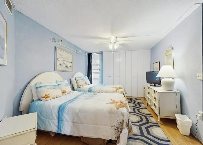Oceanfront With A Shaded Balcony Ac Wifi Laundry & Shared Pool * Ocean City